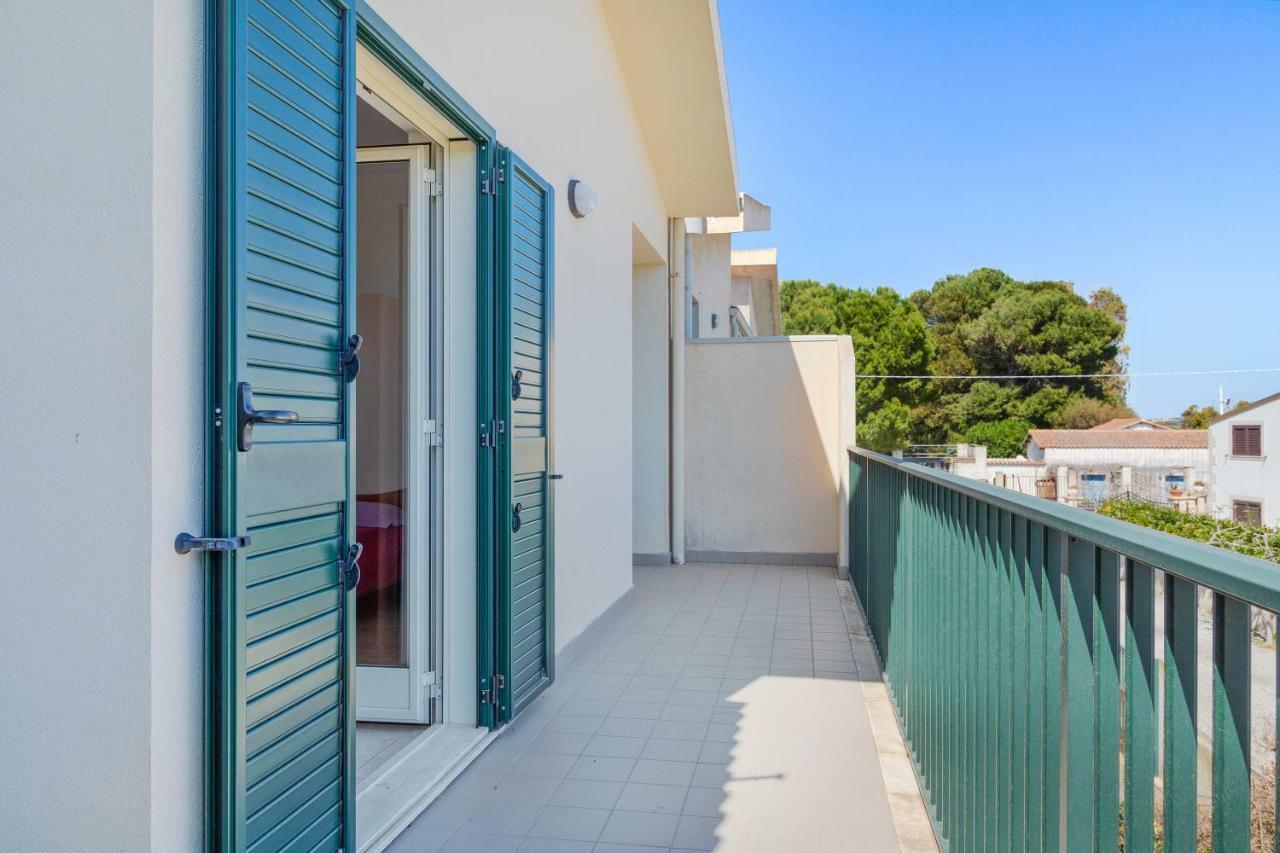 Focallo Seaside Holiday Flat Santa Maria Del Focallo Exterior foto